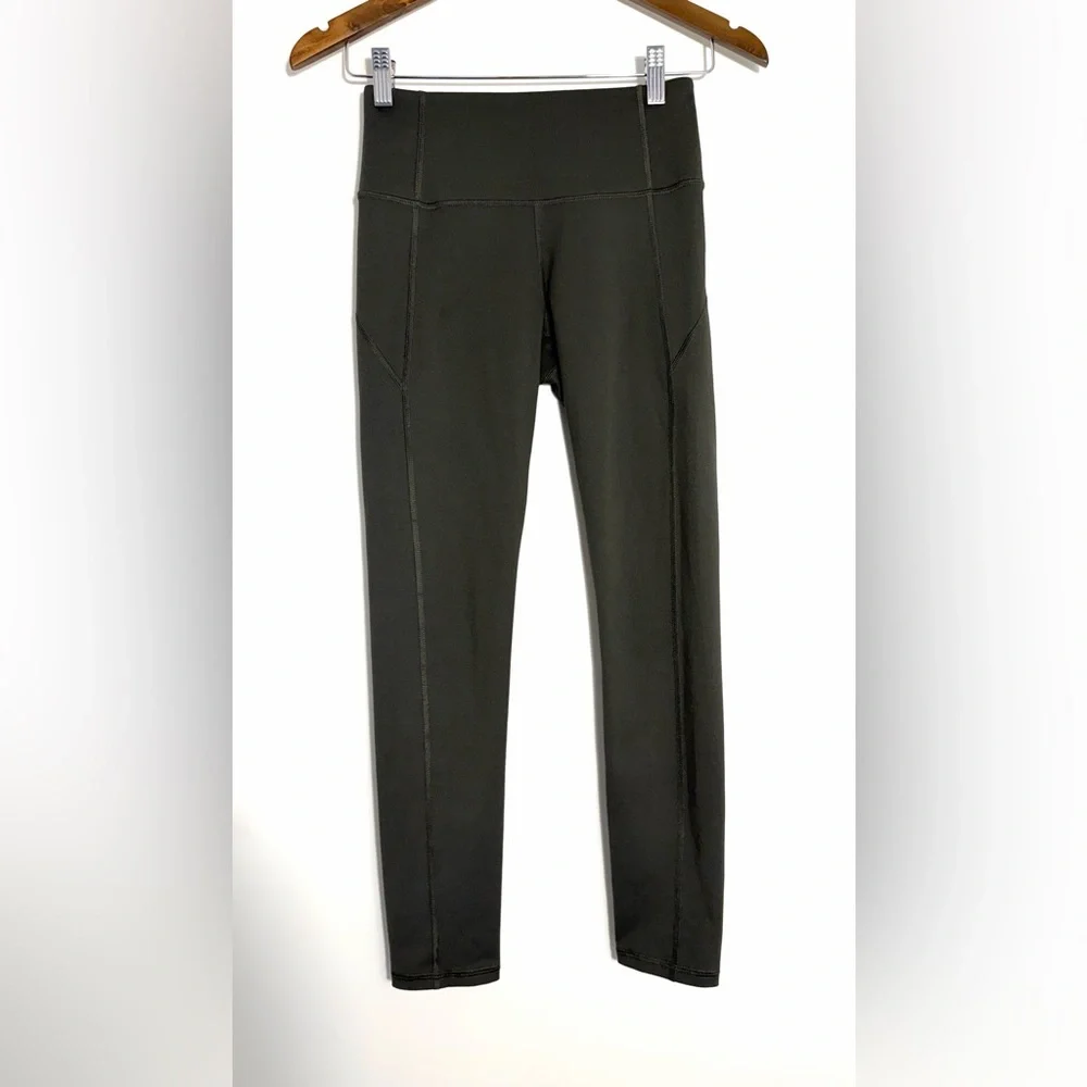 Under Armour green women leggings - Picture 1 of 3